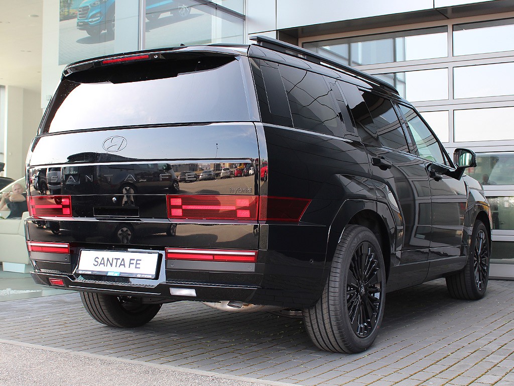 Hyundai Santa Fe 1,6 T-GDI HEV 4x4 7 míst MR26 CALLIGRAPHY