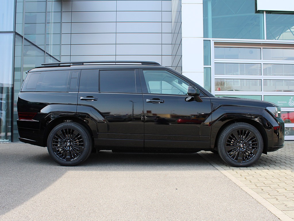 Hyundai Santa Fe 1,6 T-GDI HEV 4x4 7 míst MR26 CALLIGRAPHY