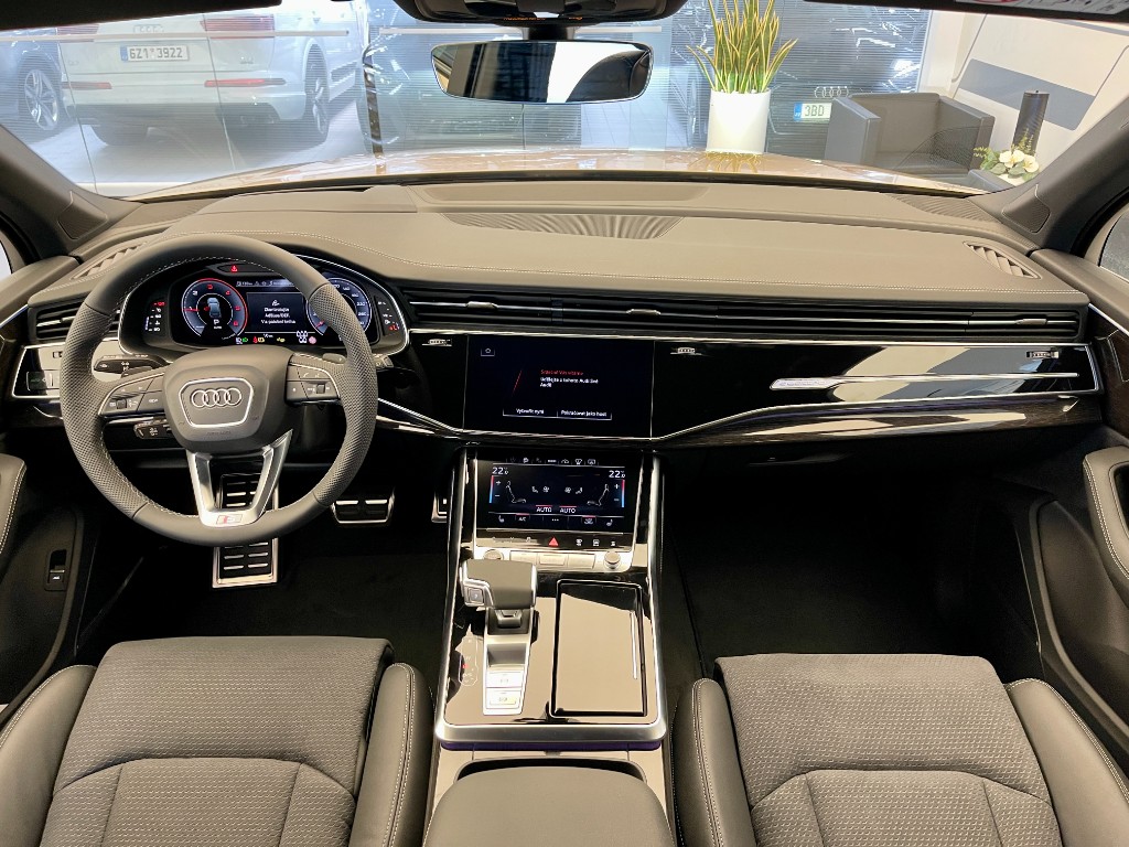 Audi Q7 SUV S line 50 TDI quattro (210kW/286k) 8st.-Tiptronic - PERFECTION