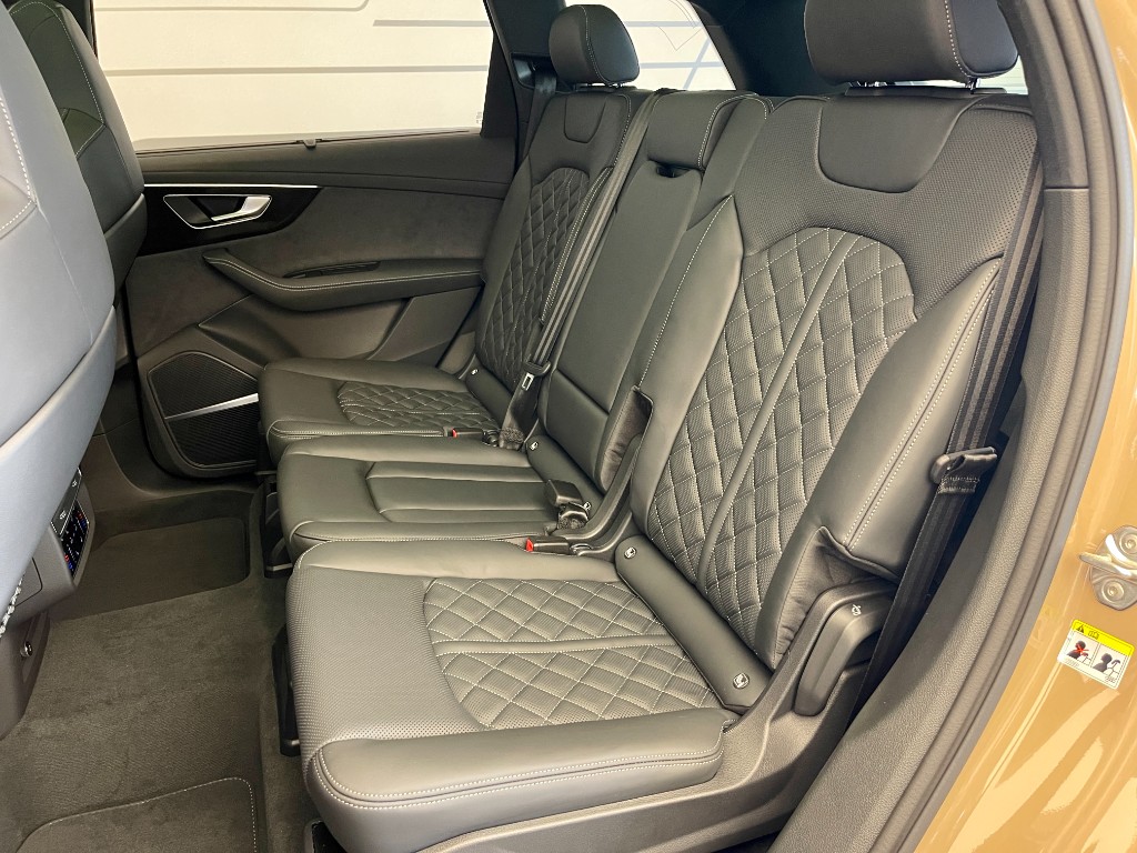 Audi Q7 SUV S line 50 TDI quattro (210kW/286k) 8st.-Tiptronic - PERFECTION