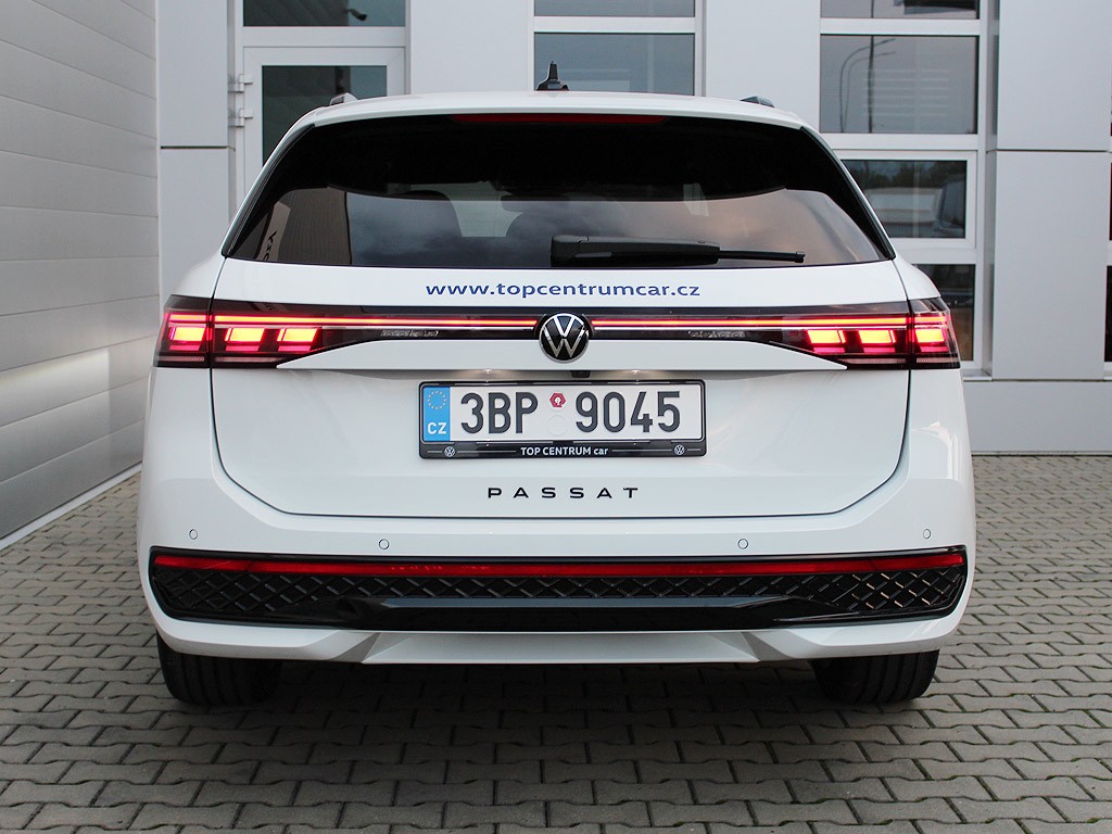 Volkswagen Passat 2,0 TDI 110 kW 7DSG 110KW/150PS R-Line
