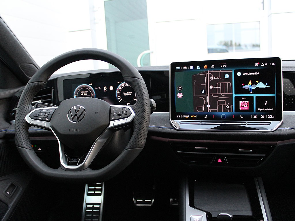 Volkswagen Passat 2,0 TDI 110 kW 7DSG 110KW/150PS R-Line