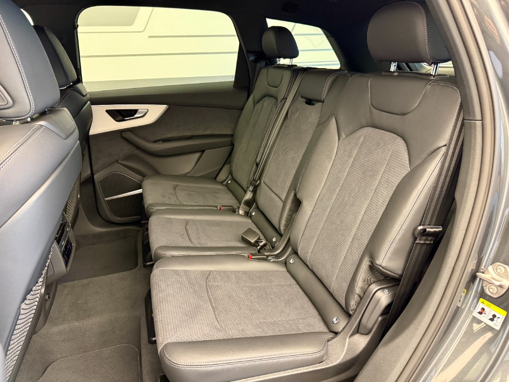Audi Q7 SUV S line 50 TDI quattro (210kW/286k) 8st.-Tiptronic - PERFECTION