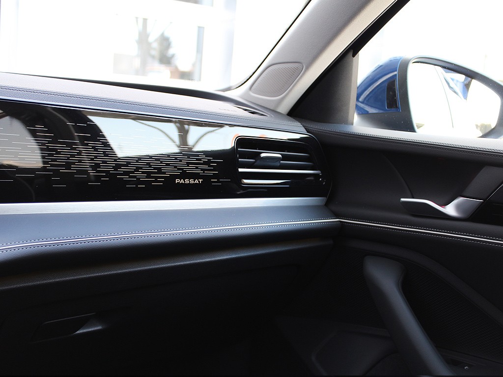 Volkswagen Passat 2,0 TDI 110 kW / 150k Elegance