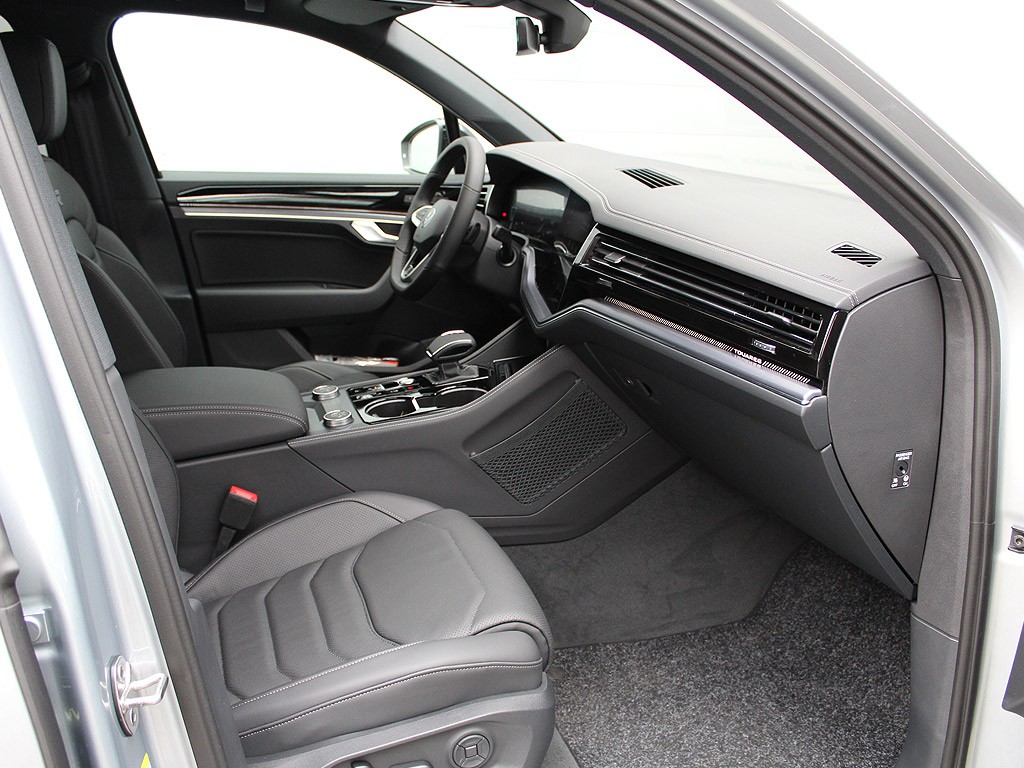 Volkswagen Touareg V6 3,0 TDI 170 kW 4MOT R-Line