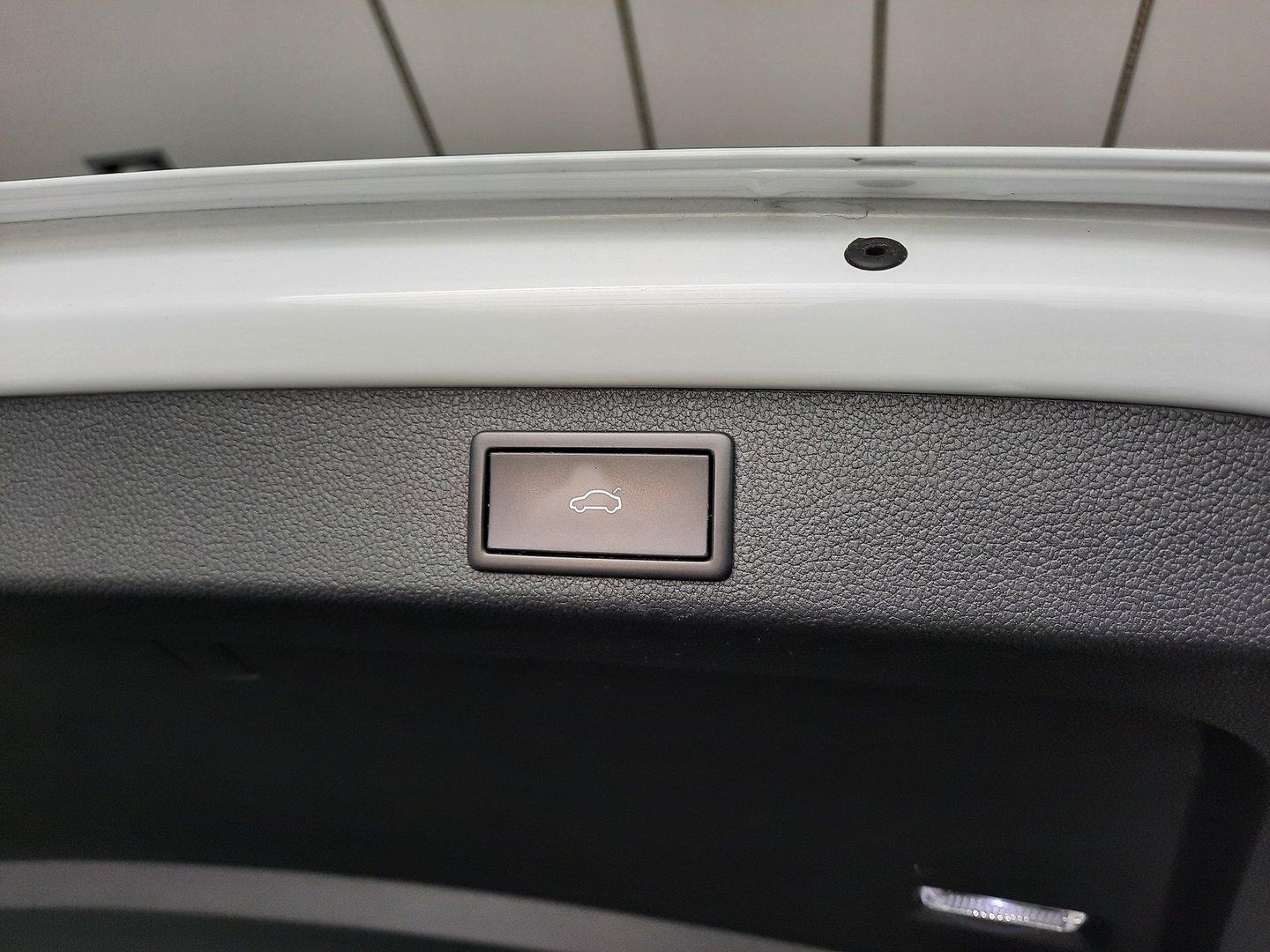 Škoda Superb Combi 2.0 TSI (140kW/190k) DSG