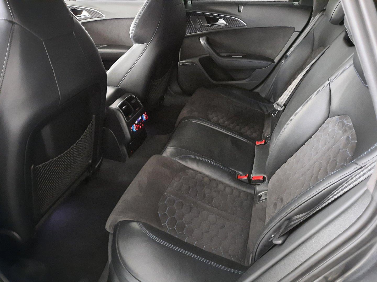 Audi RS6 Avant 4.0 TFSI quattro (445kW/605k) Performance