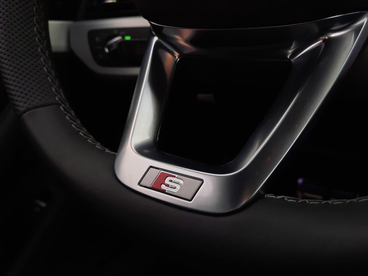 Audi A4 Avant 40 TDI quattro (150kW/204k) S tronic, S line