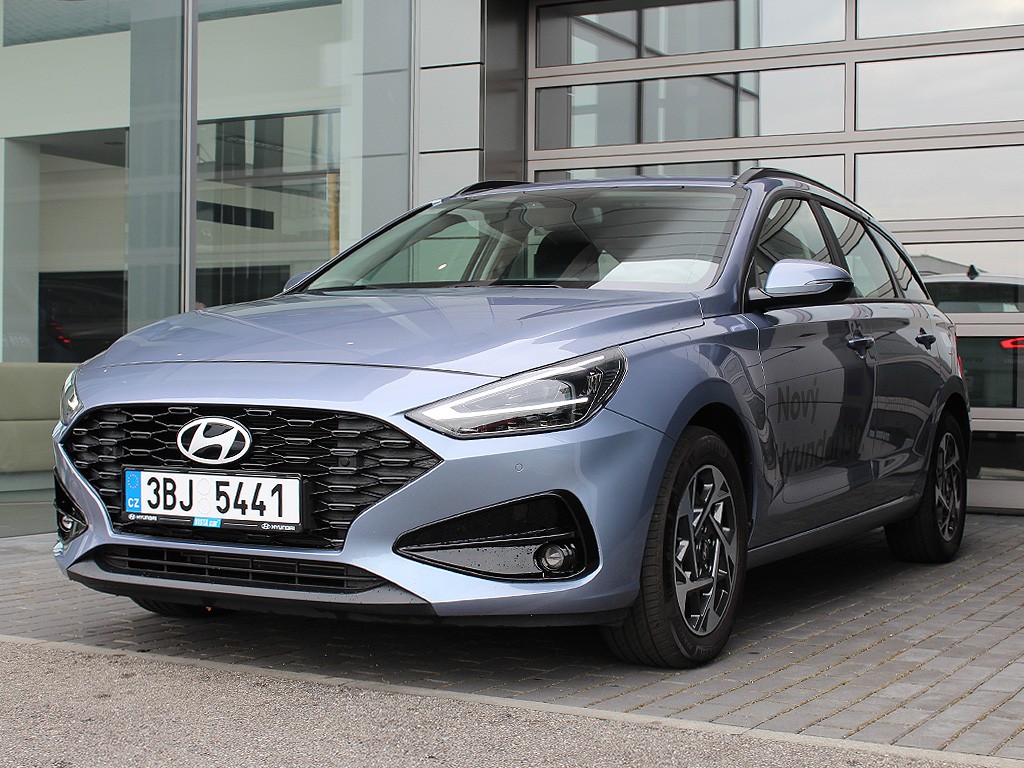 Hyundai i30 kombi 1,5i FL SMART