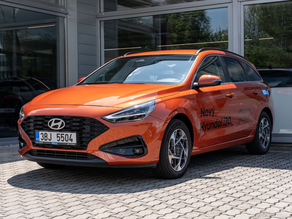 Hyundai i30 kombi 1,5i FL STYLE