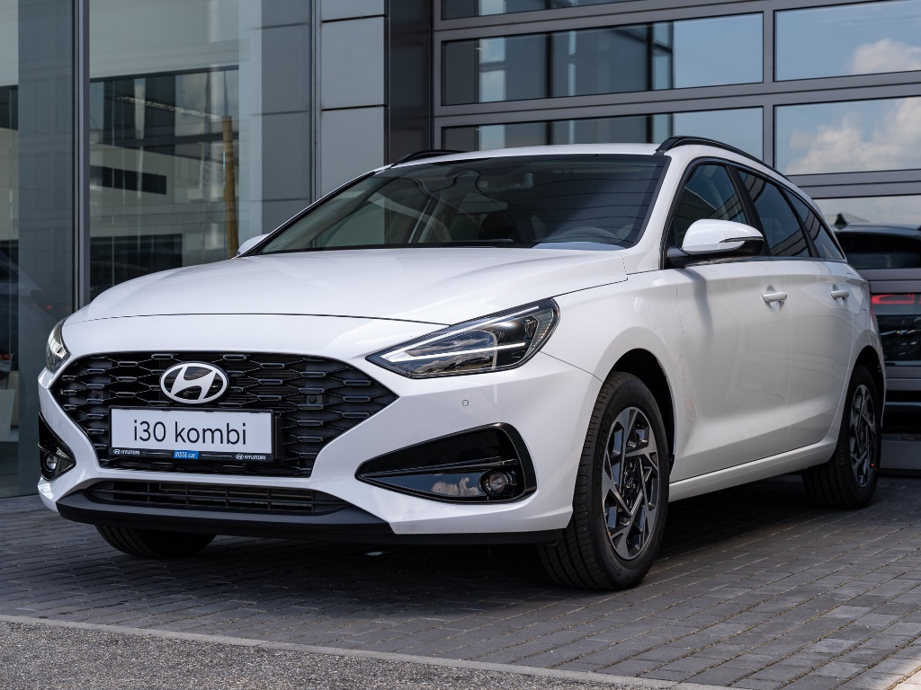 Hyundai i30 kombi 1,5i FL STYLE