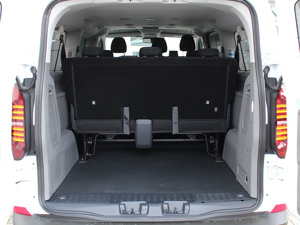 Volkswagen Caravelle 2.0 TDI 6G DR New