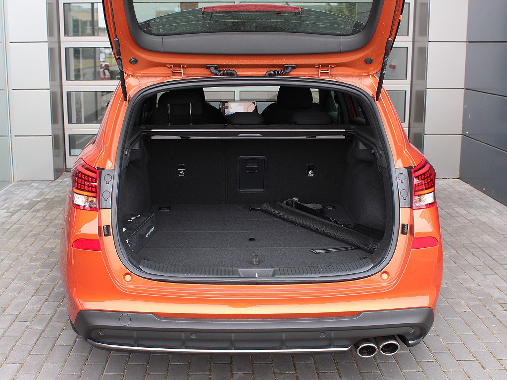 Hyundai i30 kombi 1,5 T-GDI MHEV