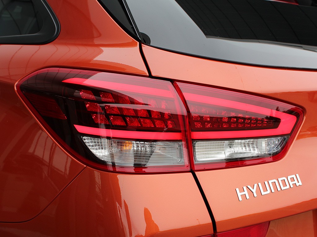 Hyundai i30 kombi 1,5 T-GDI MHEV