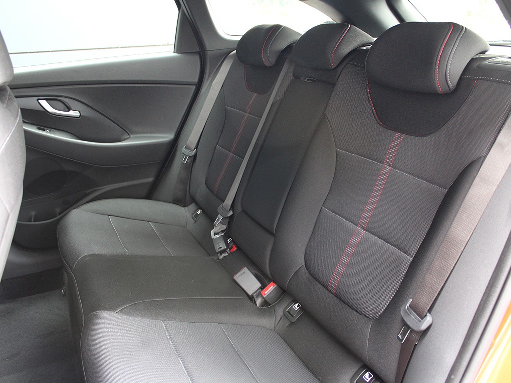 Hyundai i30 kombi 1,5 T-GDI MHEV