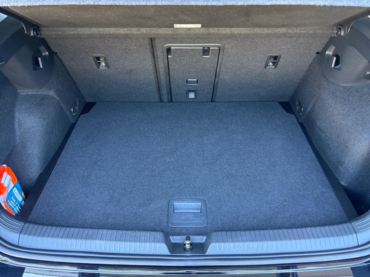 Volkswagen Golf 1,0 TSI / 81 kW Life