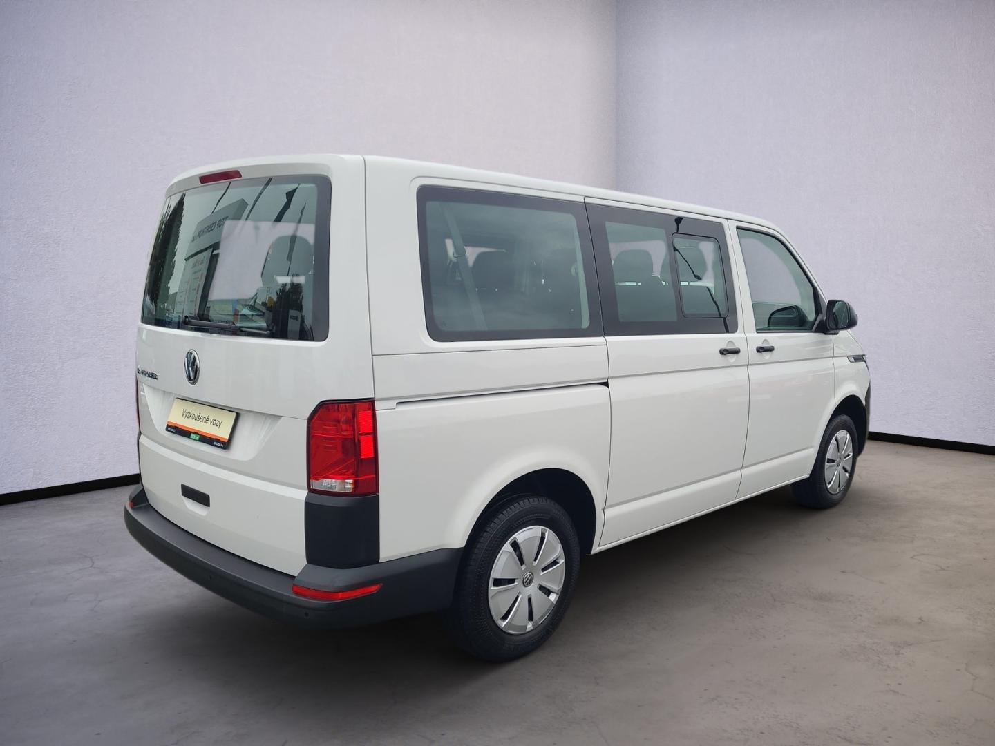 Volkswagen Transporter 2.0 TDI / 110 kW DSG 9 míst