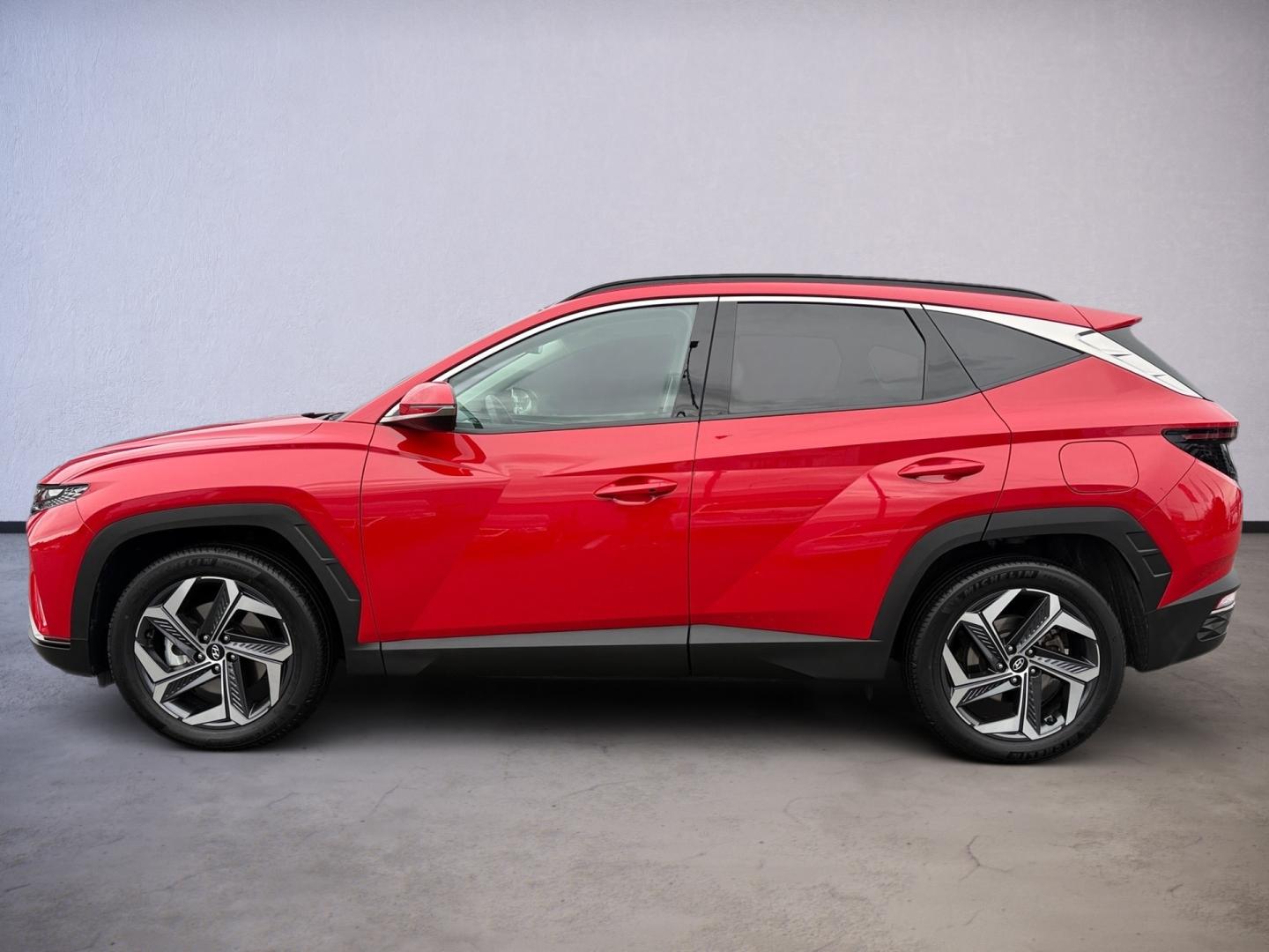 Hyundai Tucson 1,6 T-GDI / 132 kW PHEV 4x4 Style AT