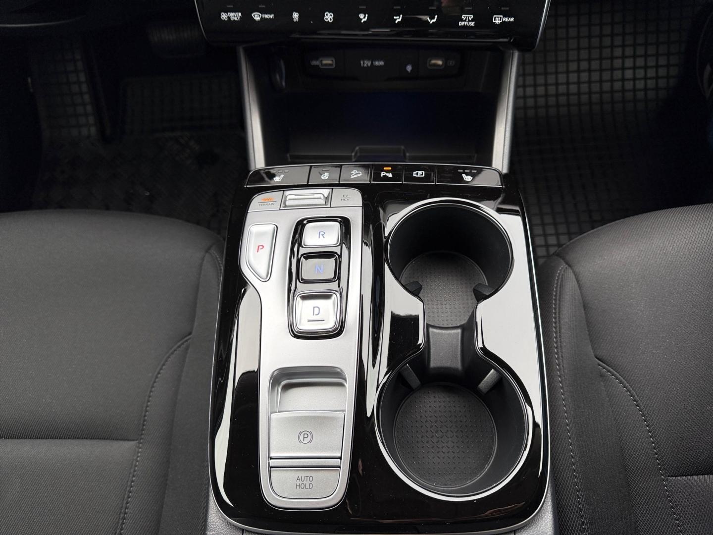 Hyundai Tucson 1,6 T-GDI / 132 kW PHEV 4x4 Style AT