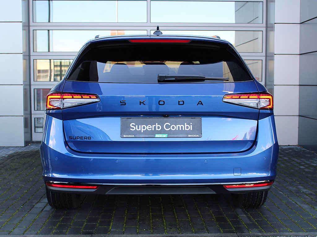 Škoda Superb Combi 2,0TSI 150kW 7-stup. DSG