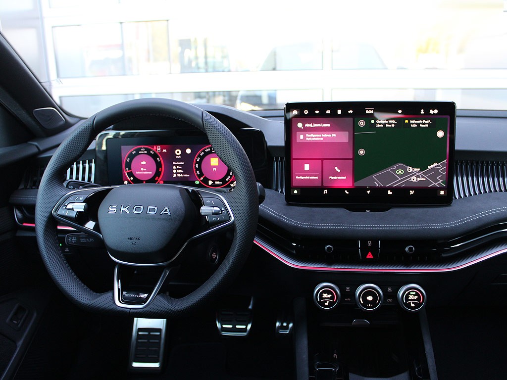 Škoda Superb Combi 2,0TSI 150kW 7-stup. DSG