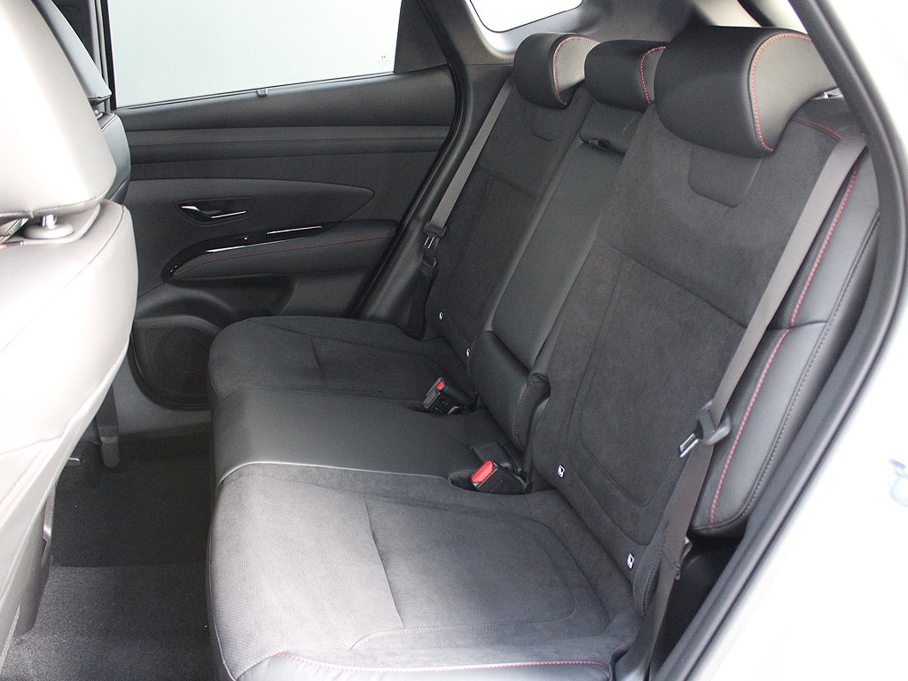 Hyundai Tucson 1,6 T-GDI 4x2 MR27 GO CZECH N LINE!