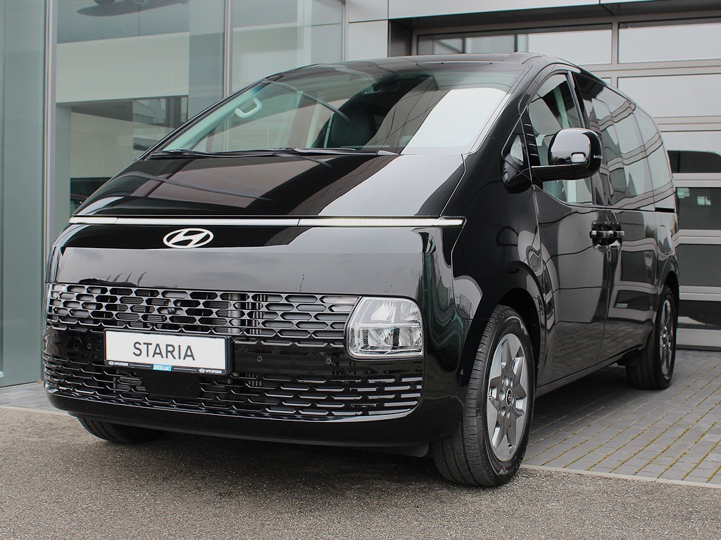 Hyundai Staria 1,6 T-GDI 4x2 9míst HEV STYLE PREMIUM
