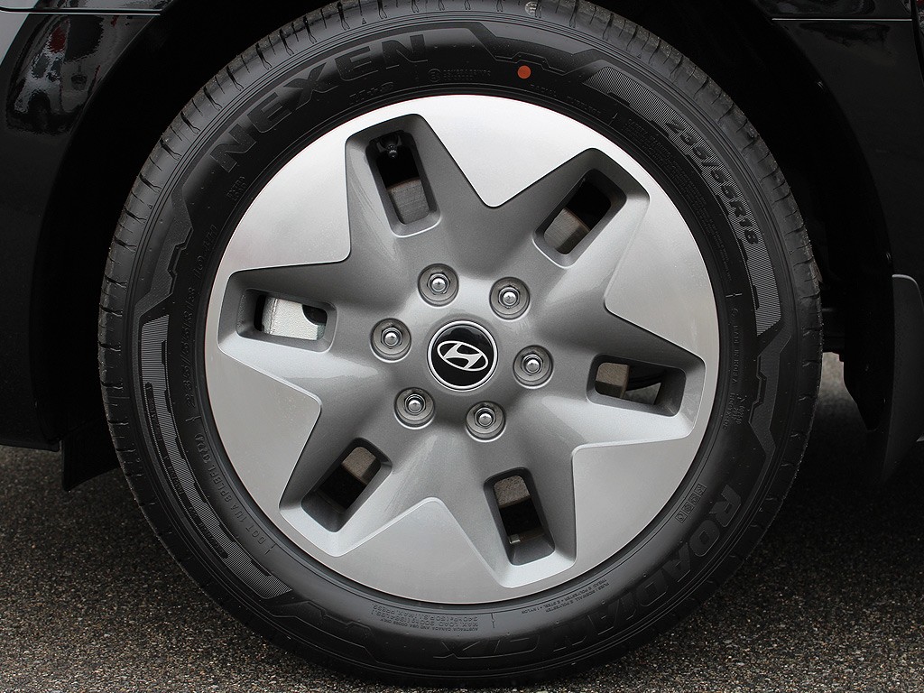 Hyundai Staria 1,6 T-GDI 4x2 9míst