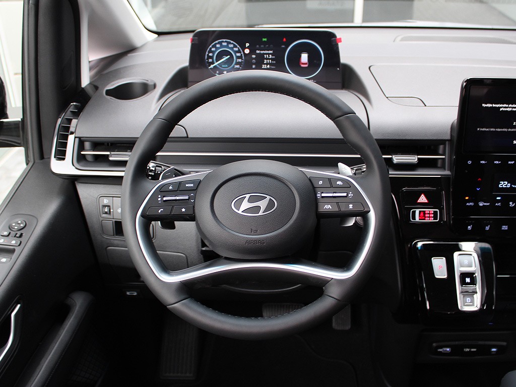 Hyundai Staria 1,6 T-GDI 4x2 9míst