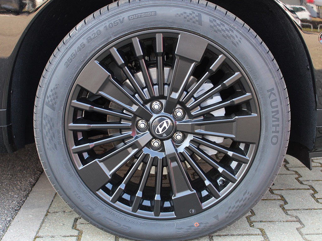 Hyundai Santa Fe 1,6 T-GDI HEV 4x4 7 míst MR26 CALLIGRAPHY