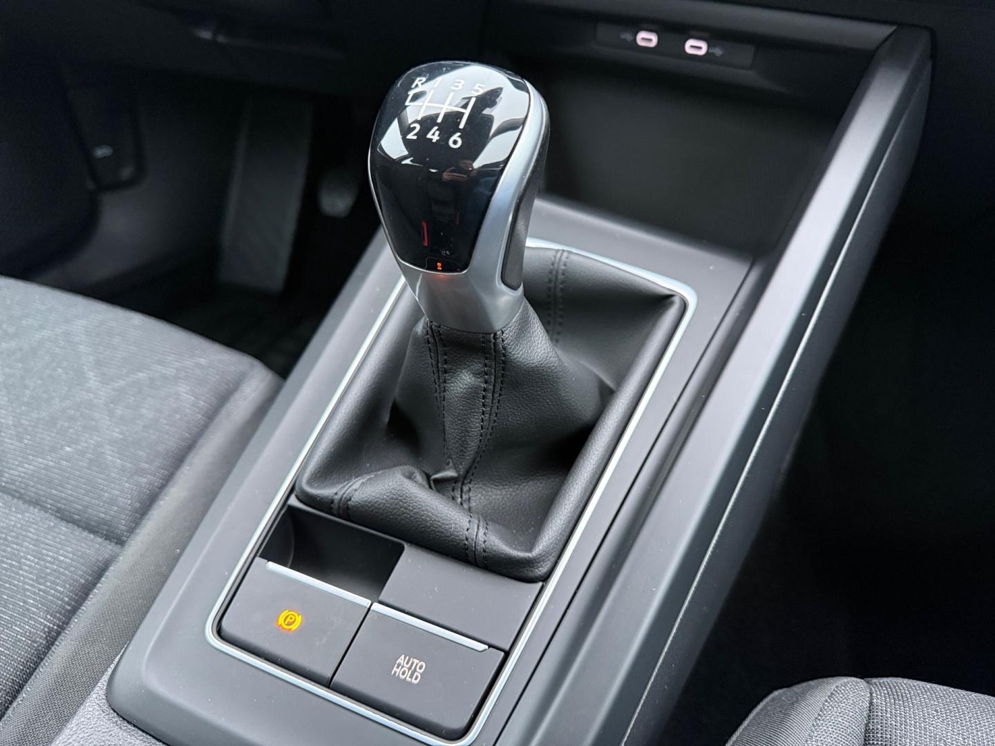 Volkswagen Golf 1,5 TSI / 96 kW Life