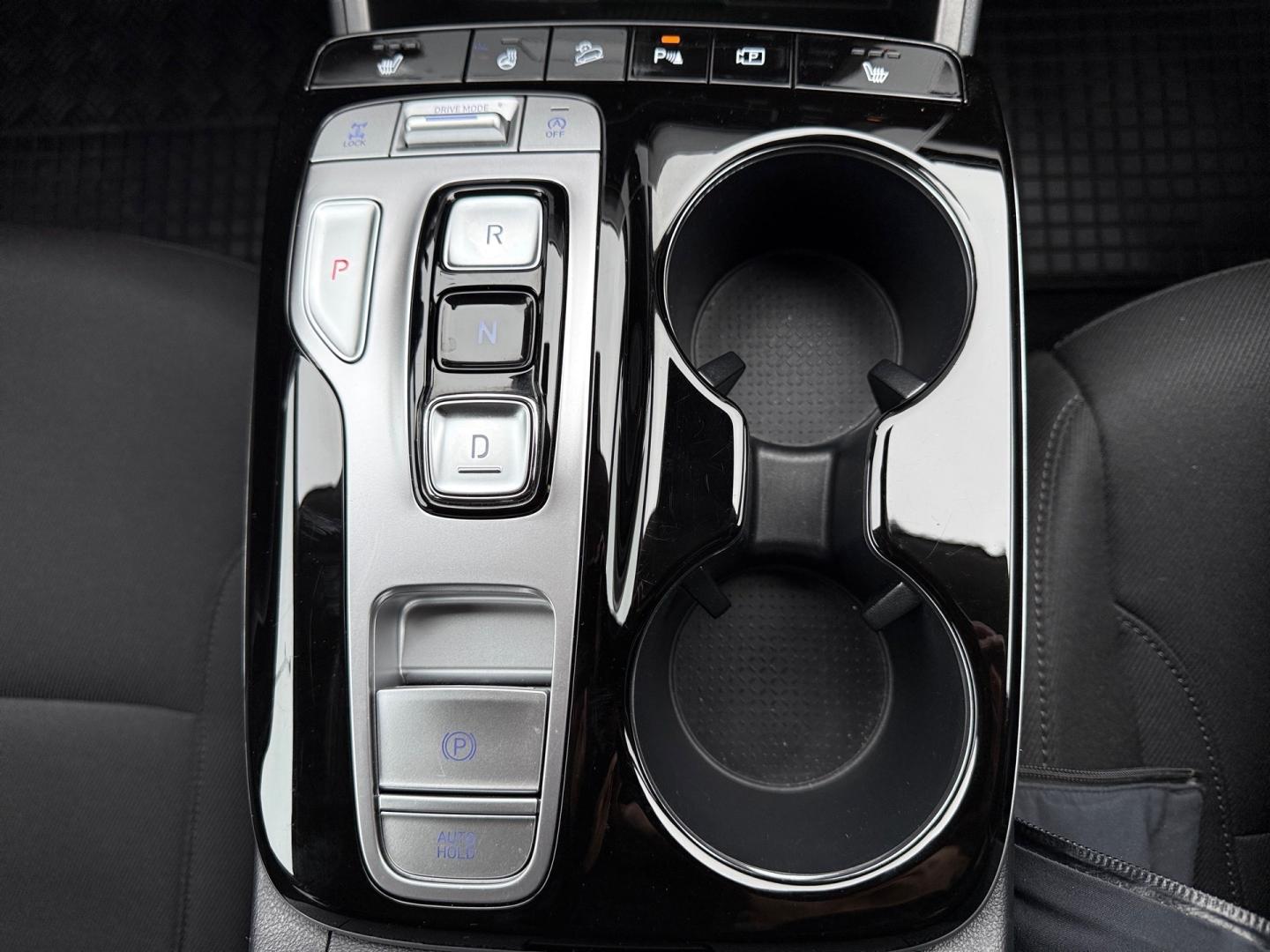 Hyundai Tucson 1,6 CRDI 4x4 / 100 kW Style AT MHEV