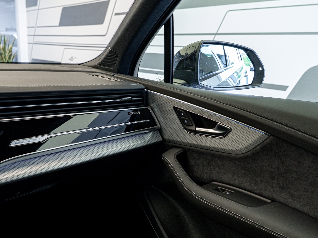 Audi Q7 SUV S line 50 TDI quattro (210kW/286k) 8st.-Tiptronic - PERFECTION
