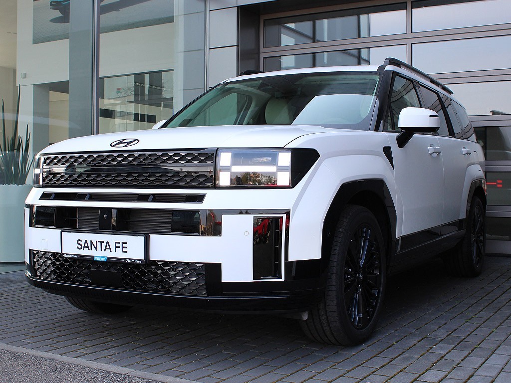 Hyundai Santa Fe 1,6 T-GDI HEV 4x4 7 míst MR26 CALLIGRAPHY