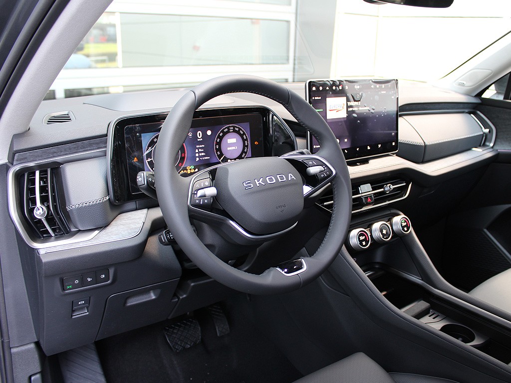 Škoda Kodiaq 2,0TDI 142kW 7-stup. DSG 4x4 7-míst. Exclusive Selection