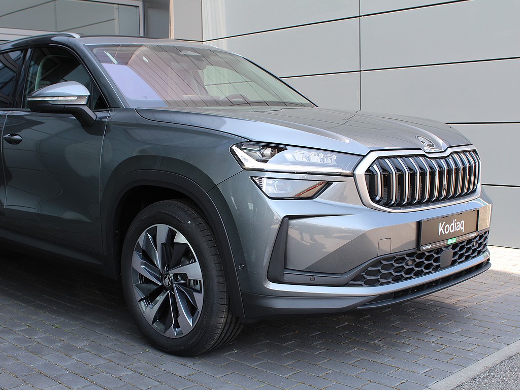 Škoda Kodiaq 2,0TDI 142kW 7-stup. DSG 4x4 7-míst. Exclusive Selection