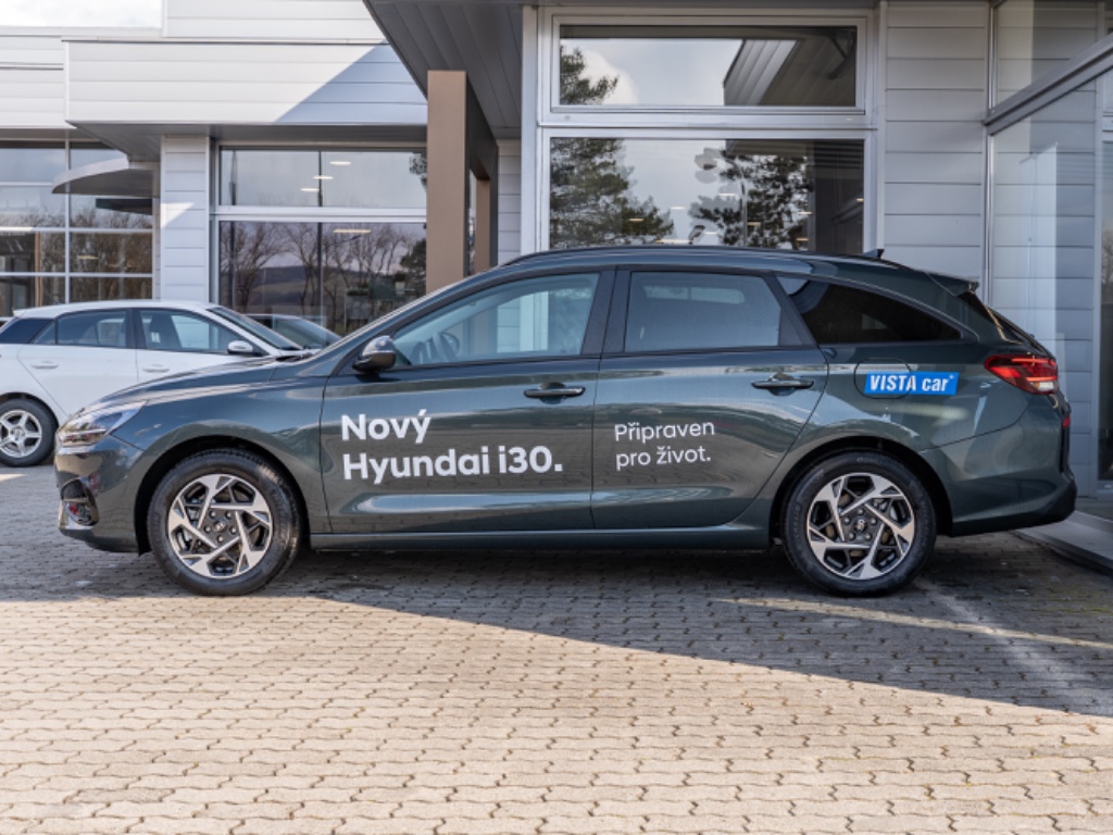 Hyundai i30 kombi 1,5i MR25 GO CZECH!