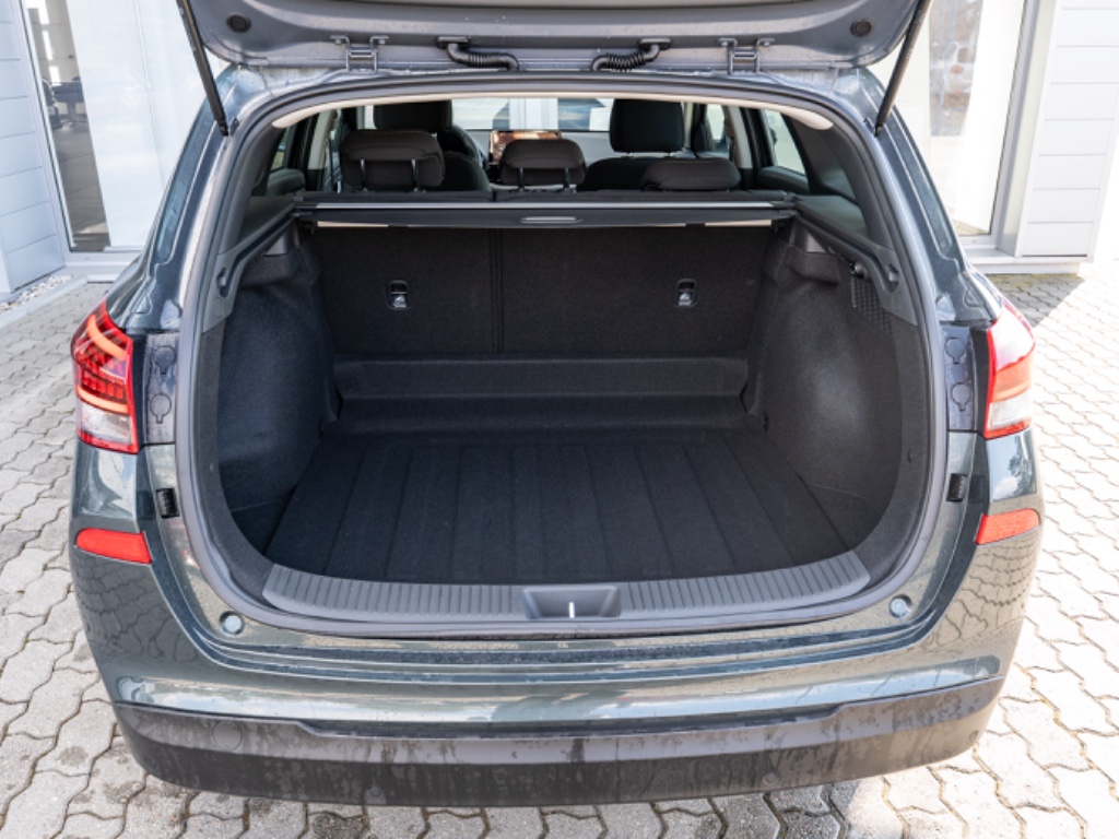 Hyundai i30 kombi 1,5i MR25 GO CZECH!