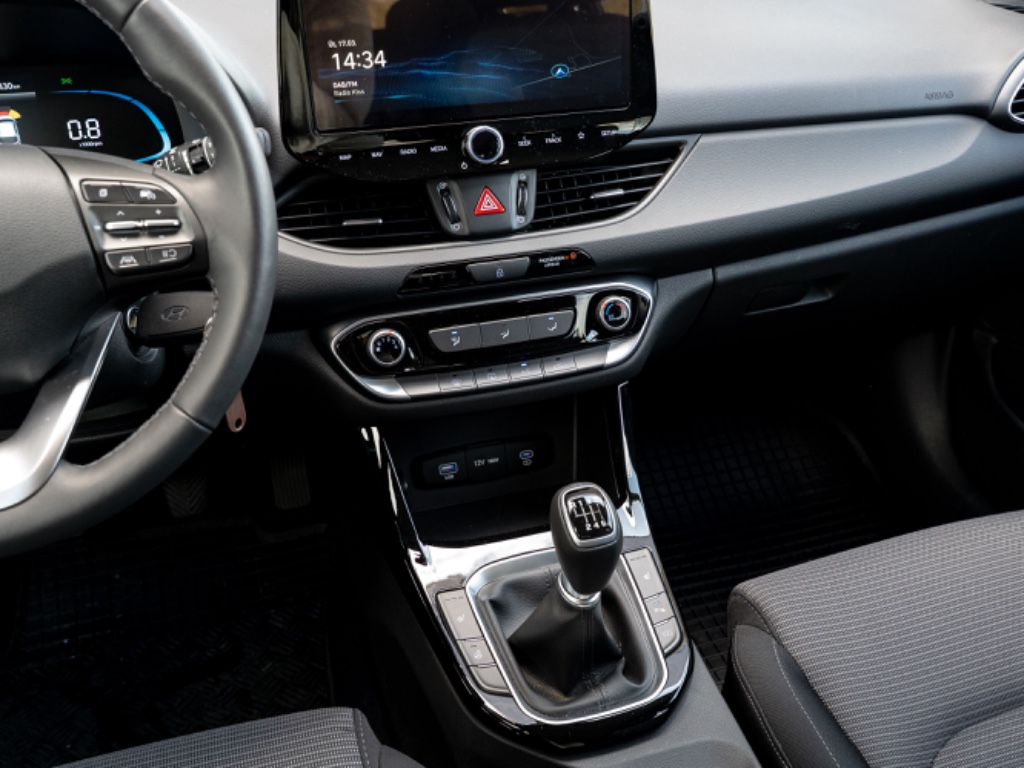 Hyundai i30 kombi 1,5i MR25 GO CZECH!