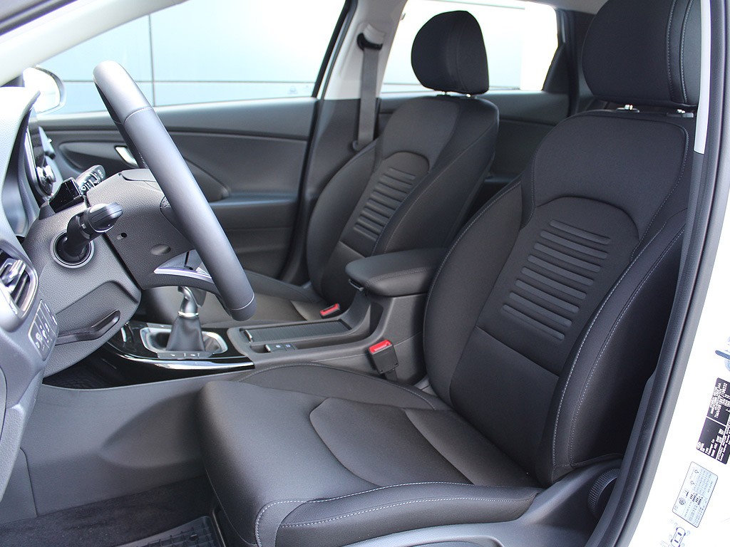 Hyundai i30 kombi 1,0 T-GDI MR26 STYLE