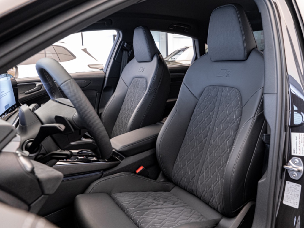 Audi A6 Limuzína NEW 3.0 TDI quattro (220kW/299k) S tronic