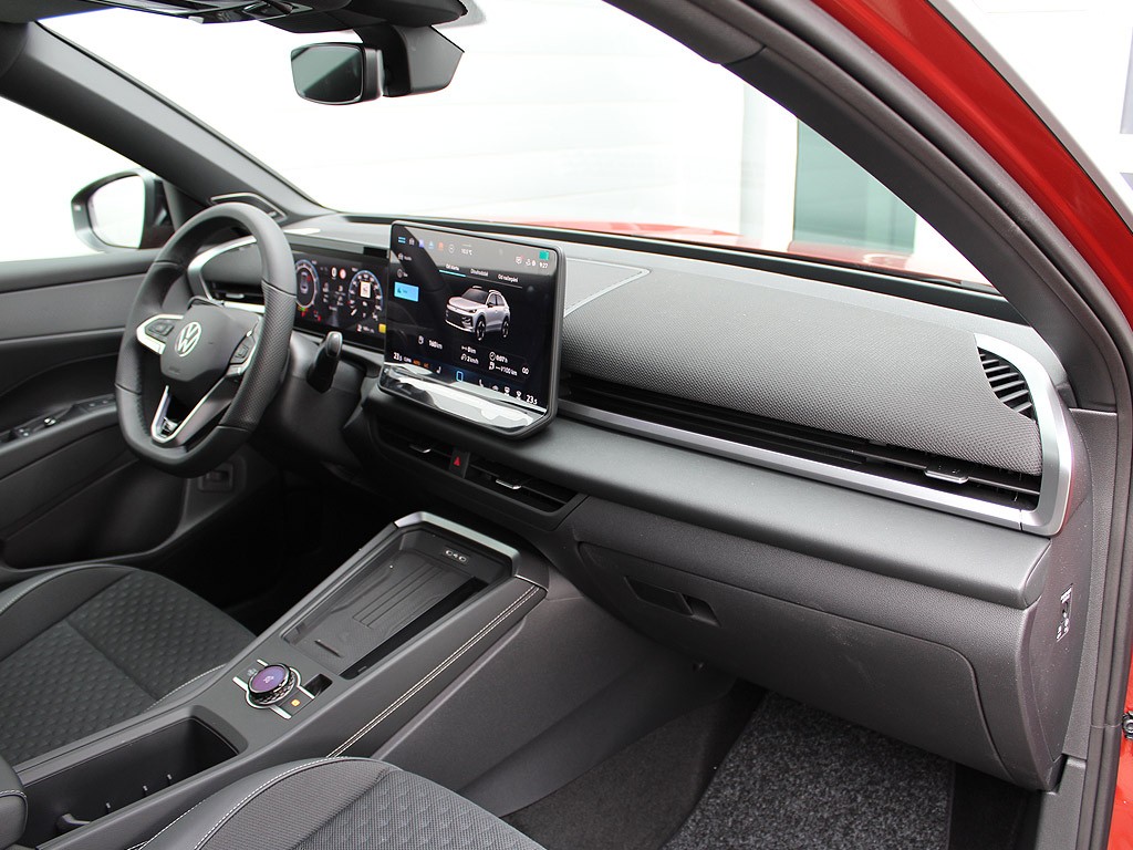 Volkswagen T-Roc 1,5 eTSI 110 kW 7DSG 110kW/150PS R-Line