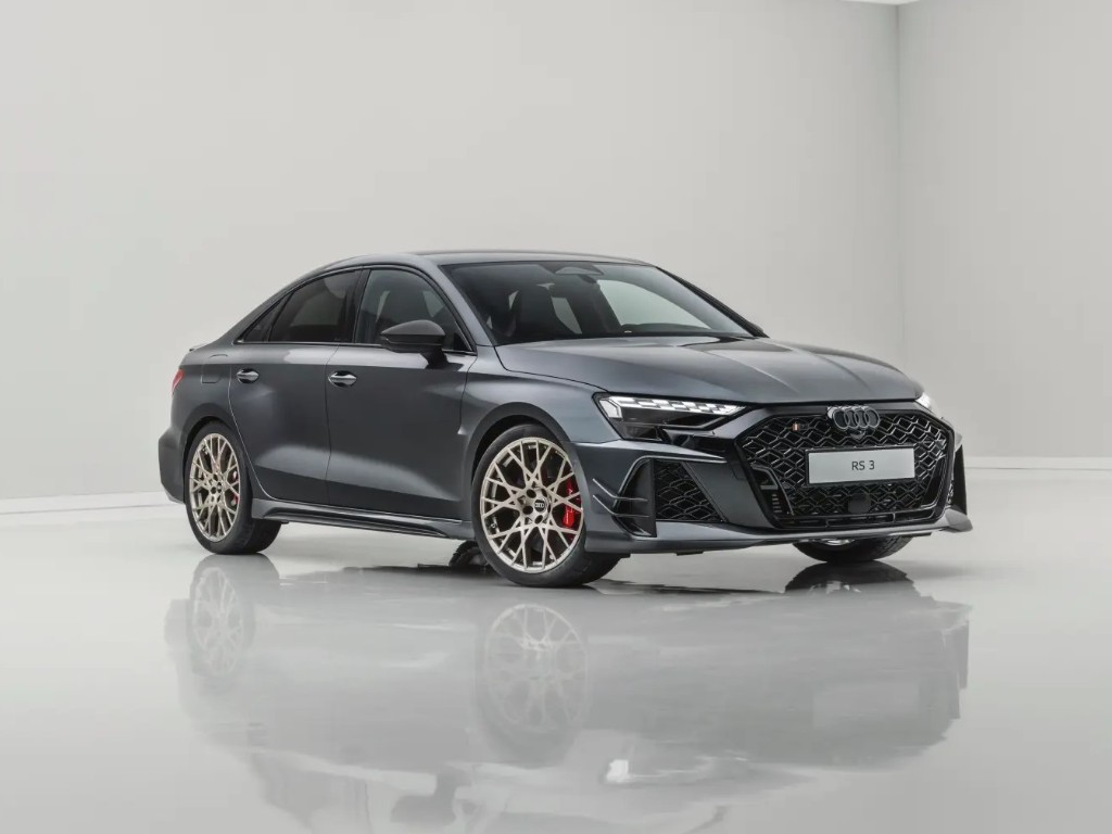 Audi RS3 Limousine  competition limited 2,5 TFSI quattro (294kW/400k) S tronic