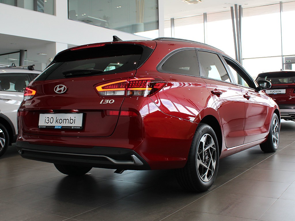 Hyundai i30 kombi 1,0 T-GDI MR26 GO CZECH!