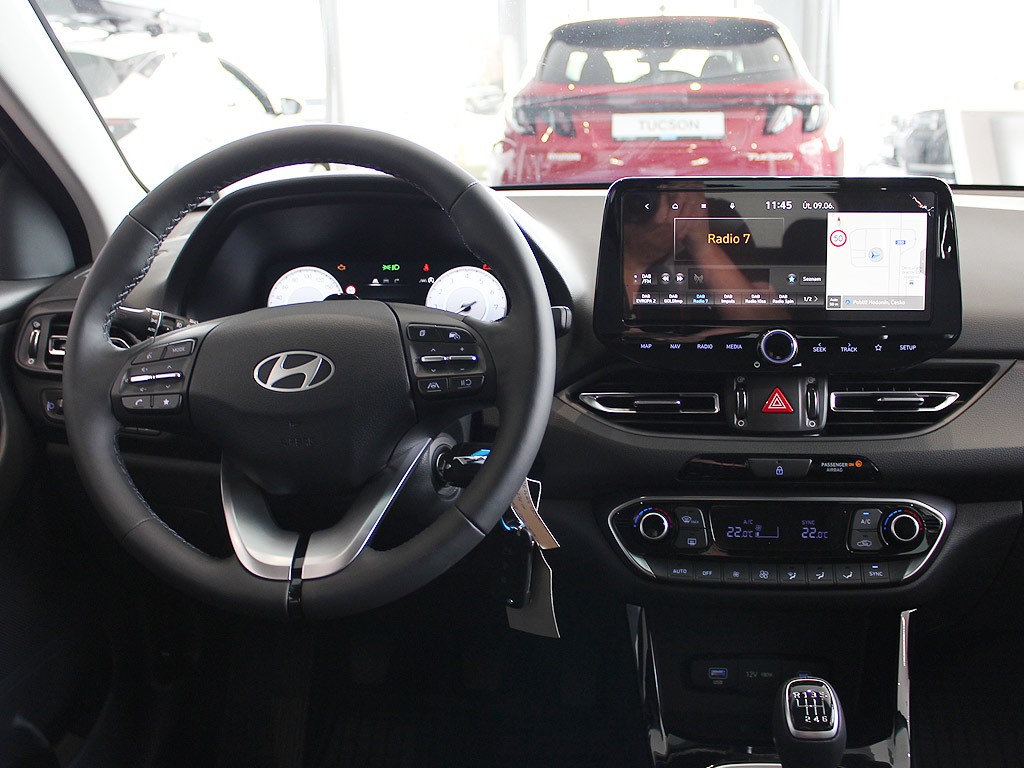 Hyundai i30 kombi 1,0 T-GDI MR26 GO CZECH!
