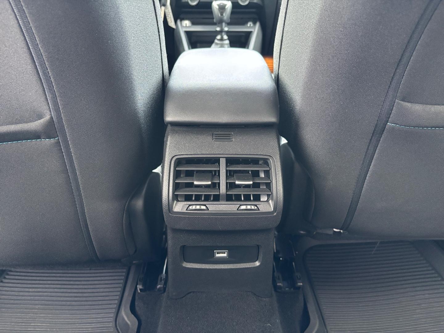 Citroen C4 1.2 Puretech / 96 kW Feel Pack