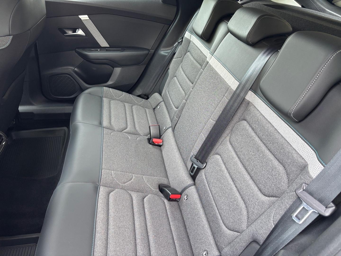 Citroen C4 1.2 Puretech / 96 kW Feel Pack