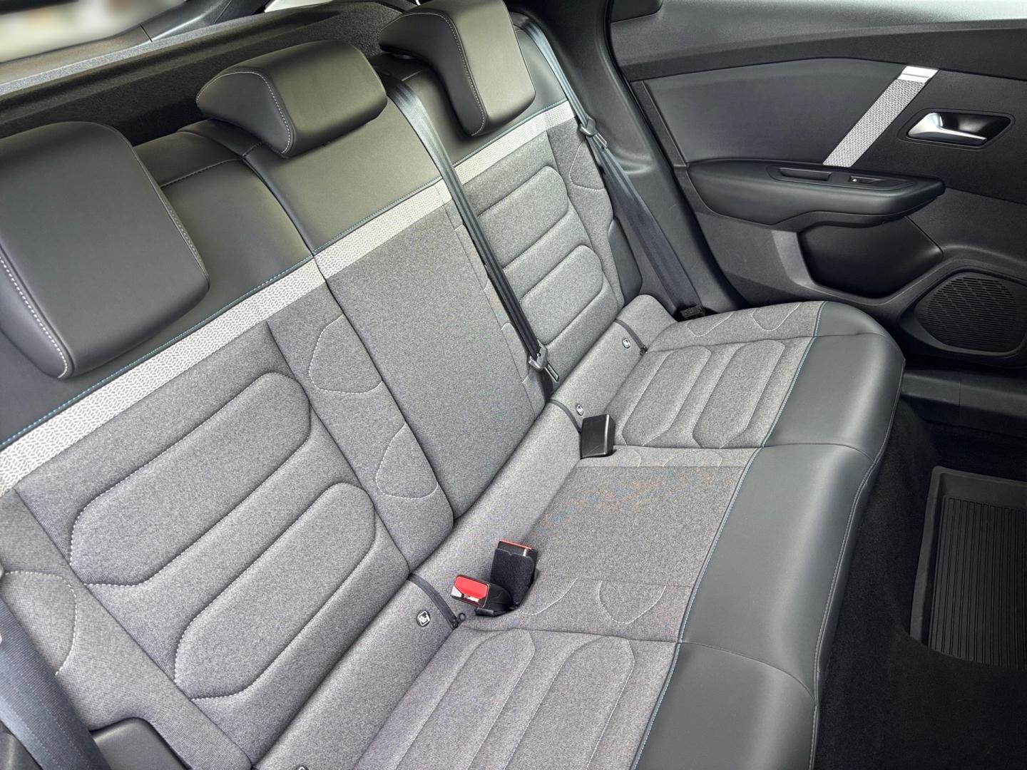 Citroen C4 1.2 Puretech / 96 kW Feel Pack