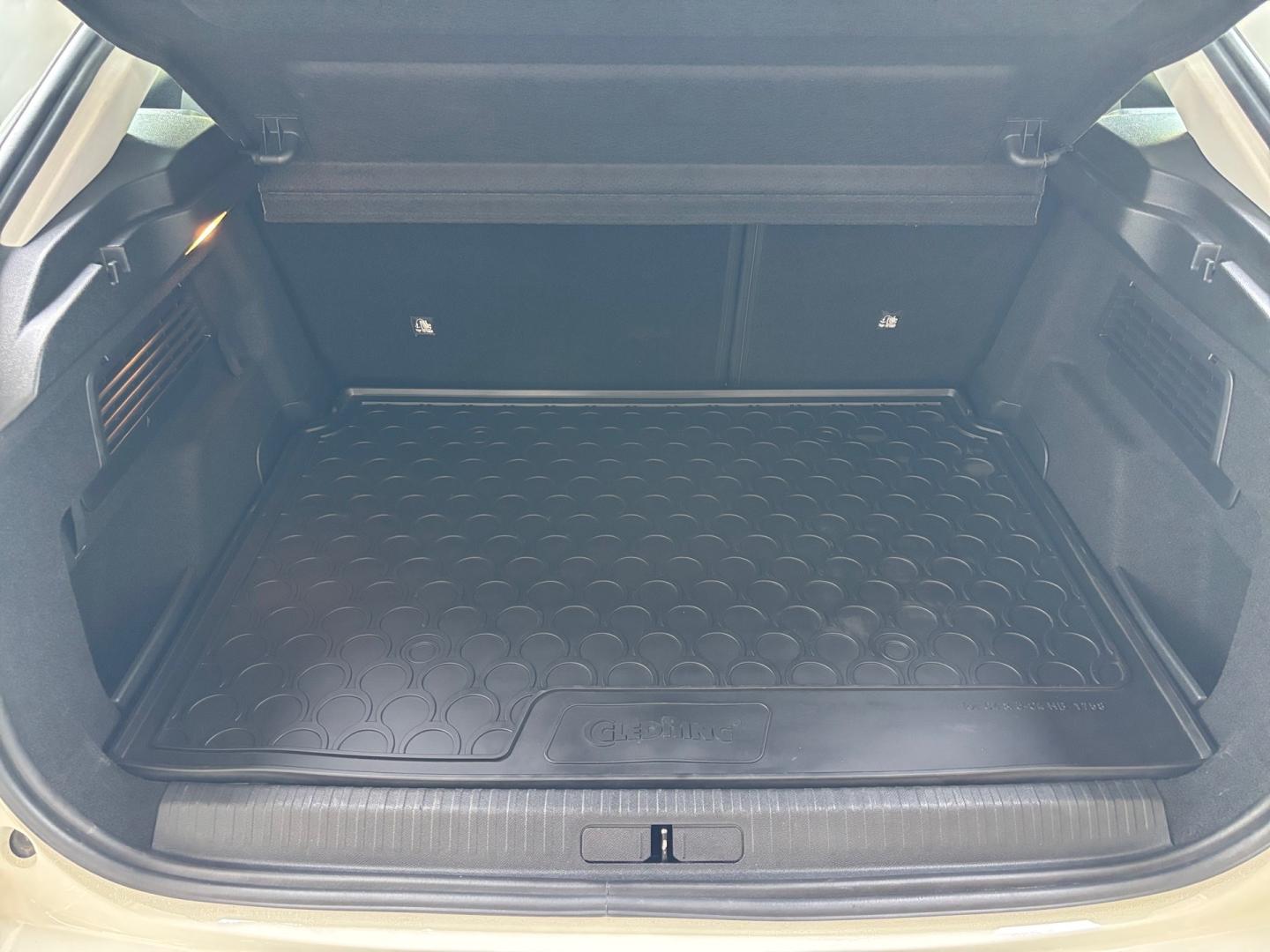 Citroen C4 1.2 Puretech / 96 kW Feel Pack