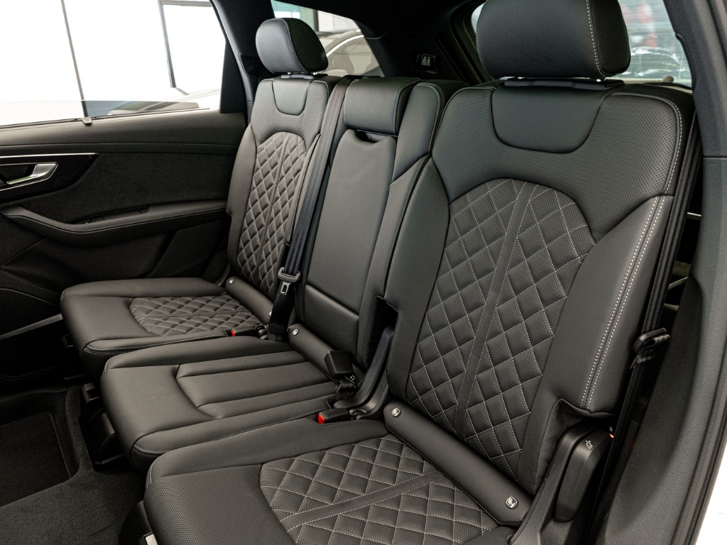 Audi Q7 SUV S line 50 TDI quattro (210kW/286k) 8st.-Tiptronic - PERFECTION